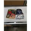 Image 1 : CANUCKS HOCKEY PUZZLE AND BASEBALL TRIVIA GAME