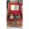 Image 2 : VINTAGE RED JEWLERY CASE WITH LOT OF JEWLERY CONTENTS