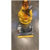 Image 2 : DYSON DC14 UPRIGHT VACUUM WORKING