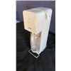 Image 2 : AS NEW SODASTREAM SPARKLING WATER MACHINE WITH BOTTLE NO LID RETAIL $119