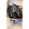 Image 1 : BOX OF PURSES