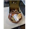 Image 1 : LOT OF PERFUME, SULFUR SOAP AND ZINC OXIDE