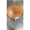 Image 2 : CARVED PARLOUR TABLE