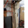 Image 1 : 8FT AREA CARPET