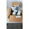 Image 1 : 4 RGB COLOR CHANGING EGGS WITH CHARGER WORKING, CERAMIC PLANT POT AND RAISED PLATTER STAND