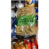 Image 2 : BOX OF FOOD, INSTANT NOODLES, CANNED SOUP, NOODLES, KD