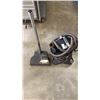 Image 1 : VITNAGE RAINBOW SE VACUUM WITH POWER NOZZLE SE - WORKING