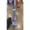 Image 2 : TOSHIBA 32 INCH TV AND SHARK STEAM VAC