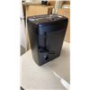 Image 3 : INSIGNIA 10-SHEET MICRO-CUT SHREDDER TESTED AND WORKING, RETAIL $129