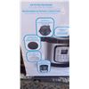 Image 2 : INSTANT POT DUO CRISP + AIR FRYER 8QT - TESTED WORKING, RETAIL $299