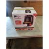 Image 1 : NINJA 4 QT AIR FRYER - TESTED WORKING, RETAIL $189