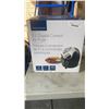 Image 1 : INSIGNIA 5L DIGITAL CONTROL AIR FRYER TESTED AND WORKING, RETAIL $229