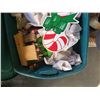 Image 2 : 2 TOTES CHRISTMAS DECOR