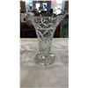 Image 8 : 4 CRYSTAL VASES AND PITCHER