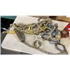 Image 2 : BOTTLE JACKS, COME ALONG, LANYARDS