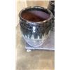 Image 2 : LOT OF VARIOUS CERAMIC PLANTERS