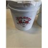 Image 2 : 2 BUCKETS OF CRAB CANDY BAIT 15LB EACH