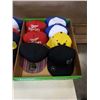Image 2 : 2 TRAYS OF HATS
