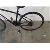 Image 2 : BLACK TREK BIKE