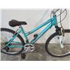 Image 2 : TEAL DIAMONDBACK BIKE