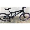 Image 2 : BLACK BMX BIKE