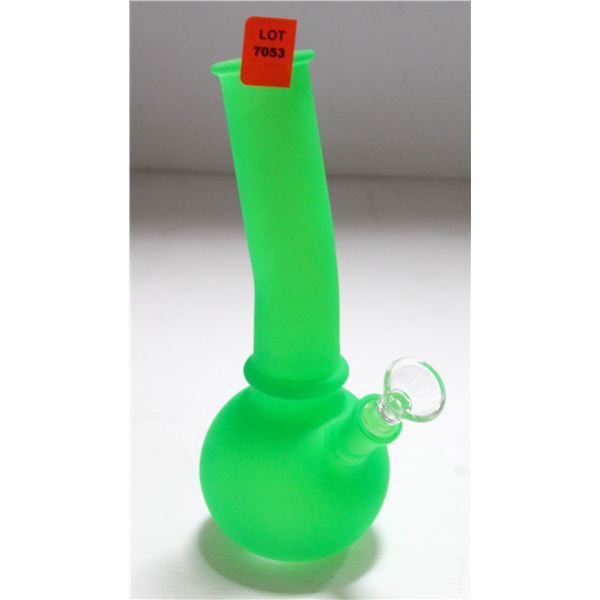 NEW 8" FROSTED LIME GREEN GLASS BONG
