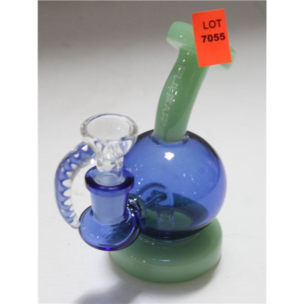 NEW 5.5" PULSAR GREEN/ BLUE GLASS BONG
