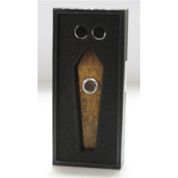 STONE PIPE W/ SCREENS; GOLDEN SILK JADE