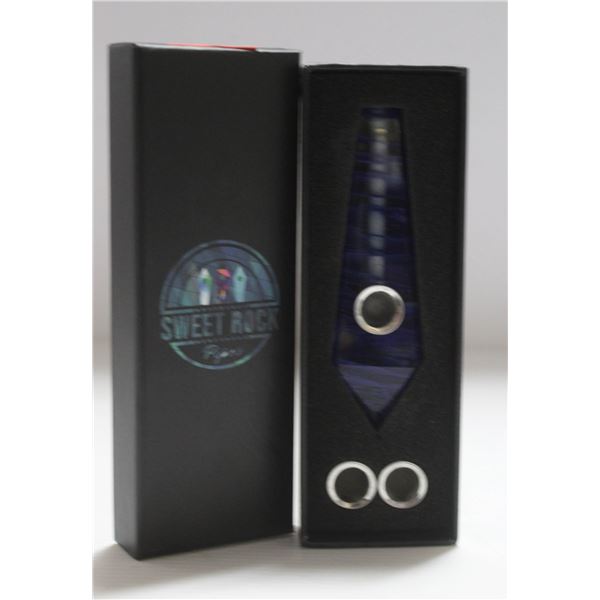 NEW SWEET ROCK GEMSTONE PIPE W/ SCREENS; BLUE