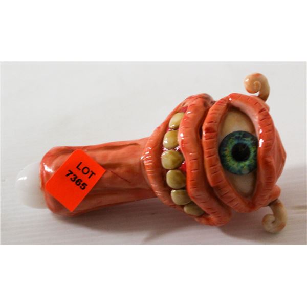 NEW 5" MONSTER FACE GLASS PIPE; RED W/ TEETH, EYE