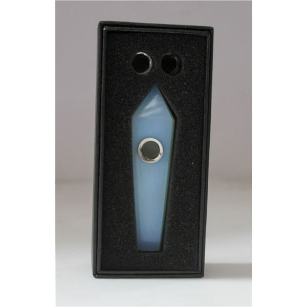 STONE PIPE W/ SCREENS; OPAL