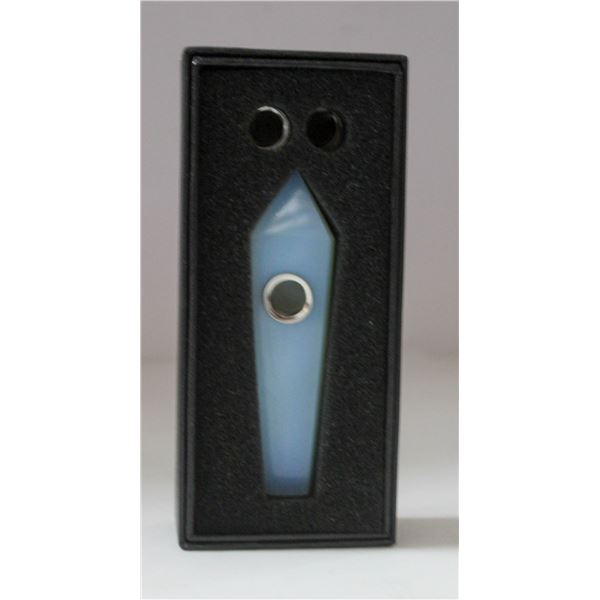 STONE PIPE W/ SCREENS; OPAL