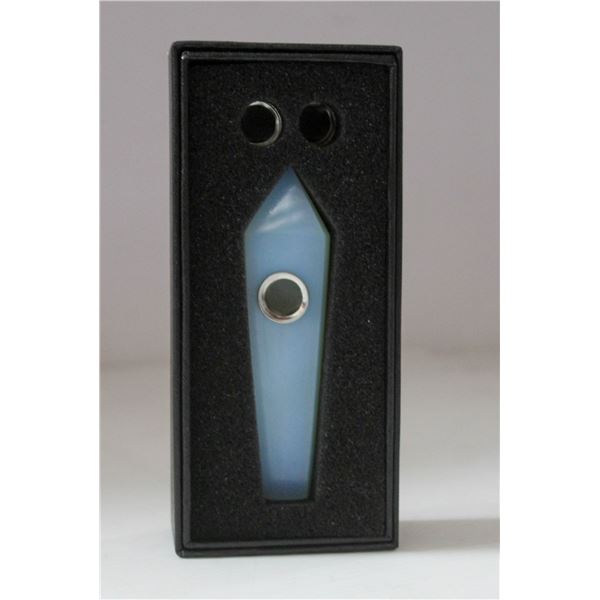 STONE PIPE W/ SCREENS; OPAL