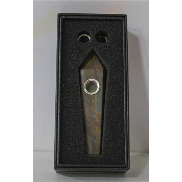 NEW STONE PIPE W/ SCREENS; BAMBOO LEAF STONE