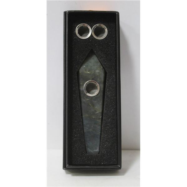 NEW SWEET ROCK STONE PIPE W/ SCREENS; RAINBOW