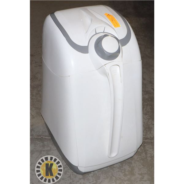 TOMMEE TIPPEE DIAPER PAIL