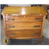 Image 1 : 1940S ERA DRESSER