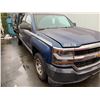 Image 2 : 2018 CHEVROLET SILVERADO, 4DR CREWCAB, BLUE, VIN 3GCPCNEH0JG375076
