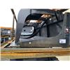 Image 2 : WOLVERINE 72" DUAL LOCK HYDRAULIC SKID STEER GRAPPLE BUCKET