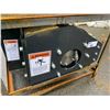 Image 2 : WOLVERINE 65" HYDRAULIC SKID STEER ROLLER ATTACHMENT