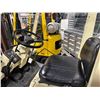 Image 8 : NISSAN TYPE G CPH01A10V 187" 3 STAGE MAST 2000 LBS CAPACITY SOLID RUBBER TIRE SIT DOWN COUNTER