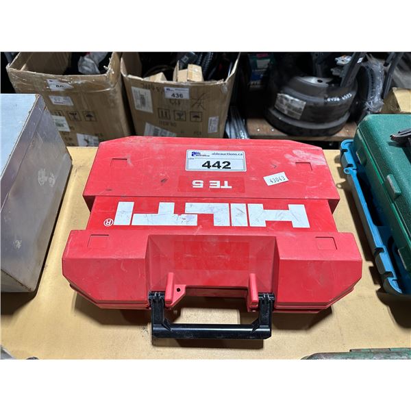 HILTI TE 5 ELECTRIC HAMMER DRILL WITH CARRY CASE