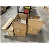 Image 1 : 4 BOXES OF ASSORTED HARDWARE AND BRACKETS