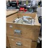 Image 2 : CRATE OF 8 PROFESSIONAL CLAMP ON HALOGEN FILM LIGHTING WITH BULBS