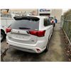 Image 3 : 2022 MITSUBISHI OUTLANDER PHEV S-AWC, 4DR SUV, WHITE, VIN JA4J2VA71NZ616956