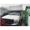 Image 1 : 2004 FORD F450 XLT SUPER DUTY, 2DR CUBE VAN, WHITE, VIN 1FDXF46P44ED62085