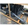 Image 2 : WOLVERINE LARGE 2 PCS HYDRAULIC SKID STEER AUGER ATTACHMENT, WITH 4 ASSORTED BITS