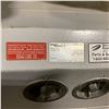 Image 2 : COMPREVAC INC. 200 PSI COMMERCIAL VACUUM PUMP / HORIZONTAL AIR COMPRESSOR