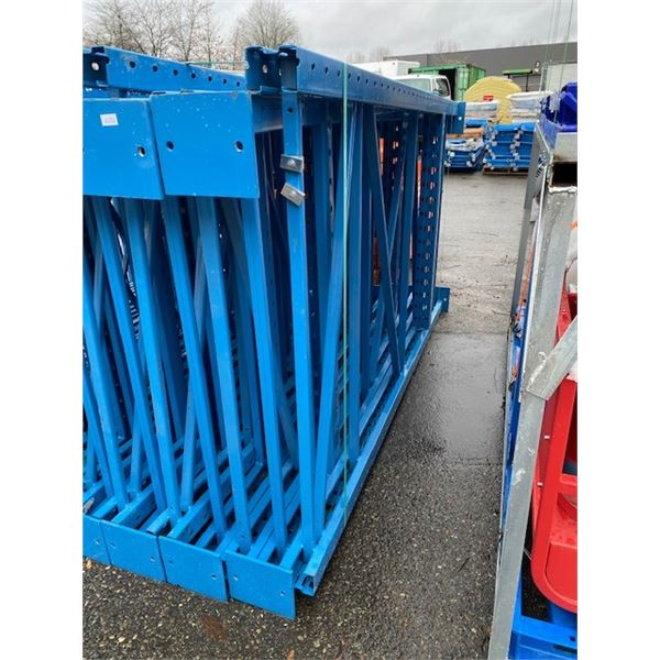 1 BLUE 8' H X 52  D INDUSTRIAL PALLET RACKING UPRIGHT WITH 4 ORANGE 89  PALLET RACKING CROSSBARS