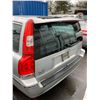 Image 2 : 2006 VOLVO V70, 4DR SUV, GREY, VIN YV1SW592162583257